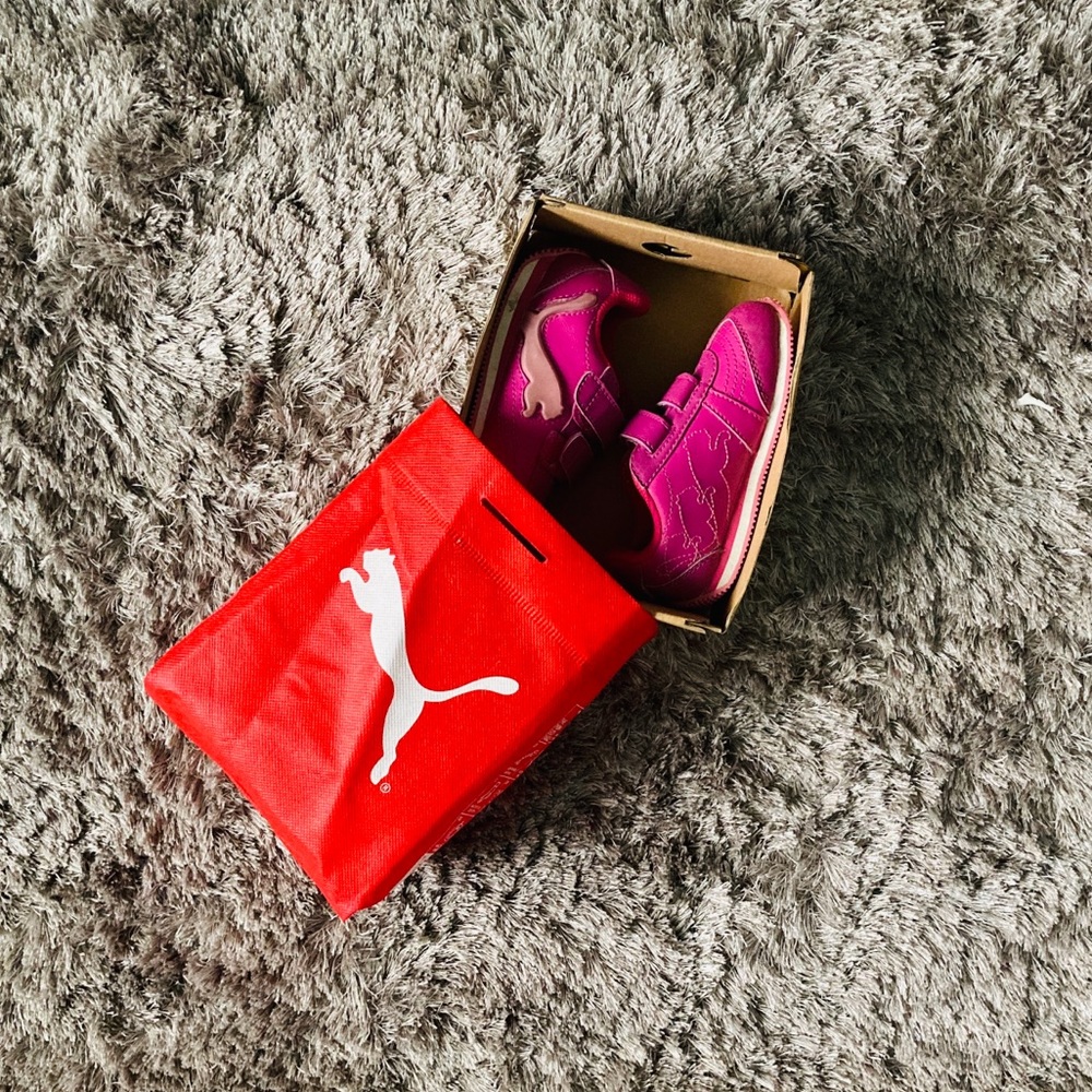 KIDS! Puma running shoes